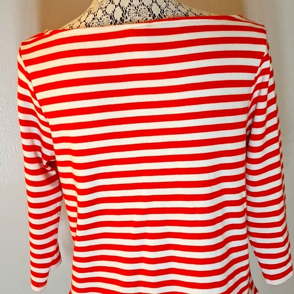 🌸Women's Red/White Striped Top - Picture 5 of 7